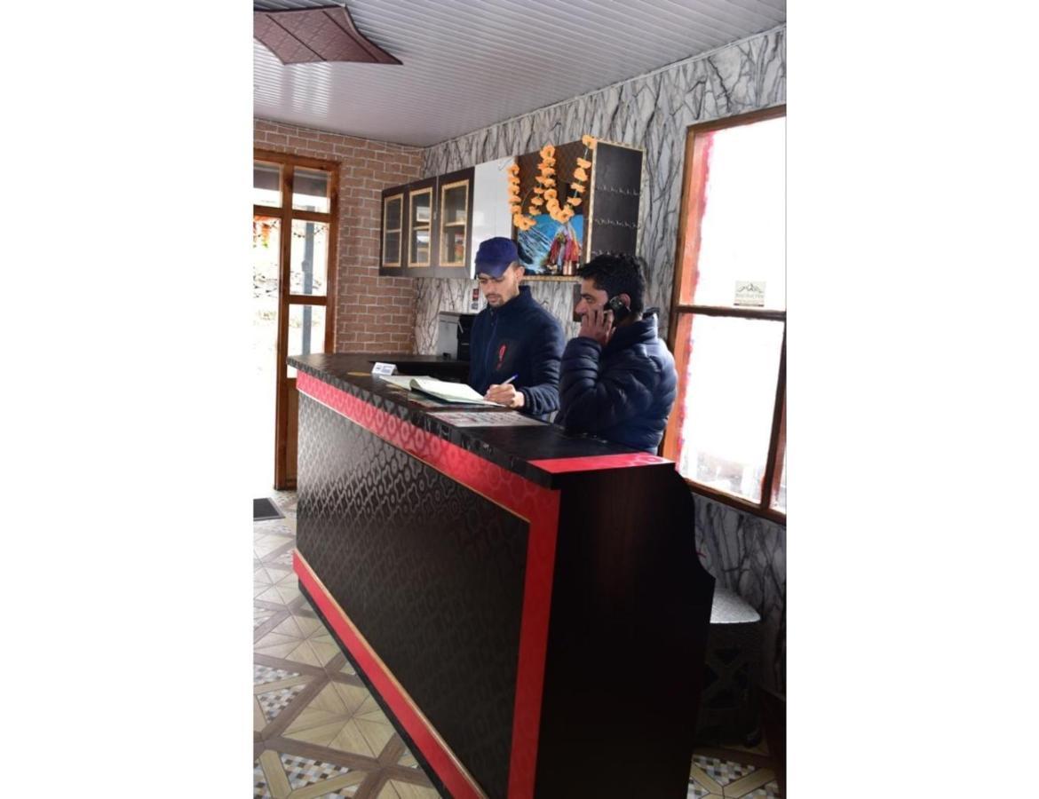 Hotel Peak View, Lahaul Sissu ภายนอก รูปภาพ